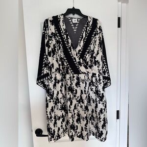 Cabi X-Factor Women's Black and White Patterned Dress